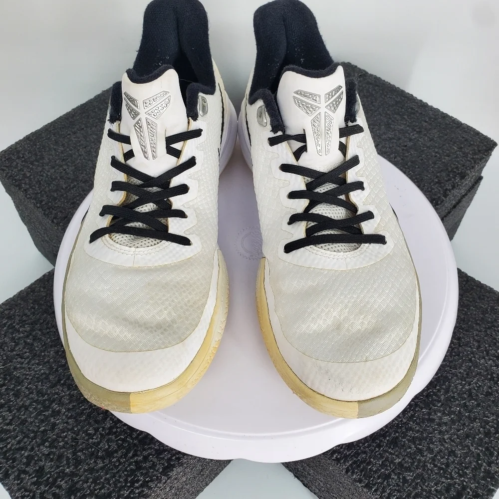 Nike Mamba Focus TB AT1214-100 Men's US 9 White Kobe Bryant Basketball Shoes